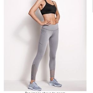 NWT Victoria secrets leggings